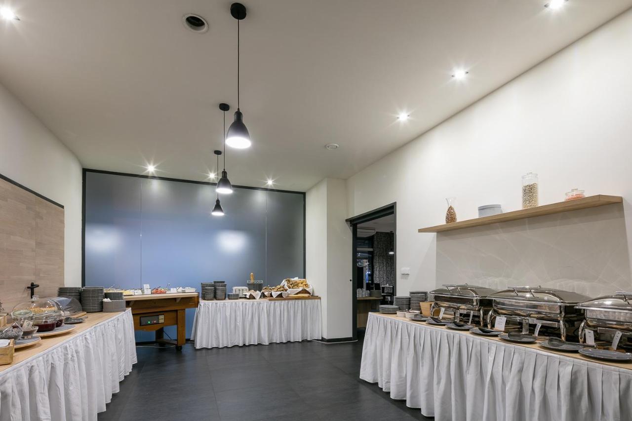 Wine Wellness Hotel Amande Hustopeče Εξωτερικό φωτογραφία