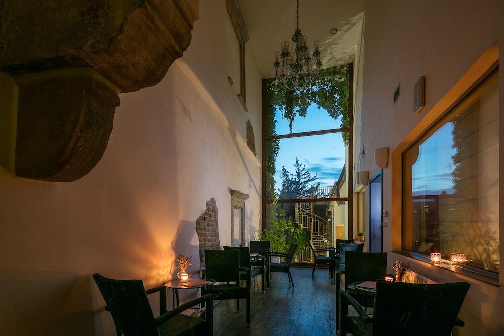 Wine Wellness Hotel Amande Hustopeče Εξωτερικό φωτογραφία