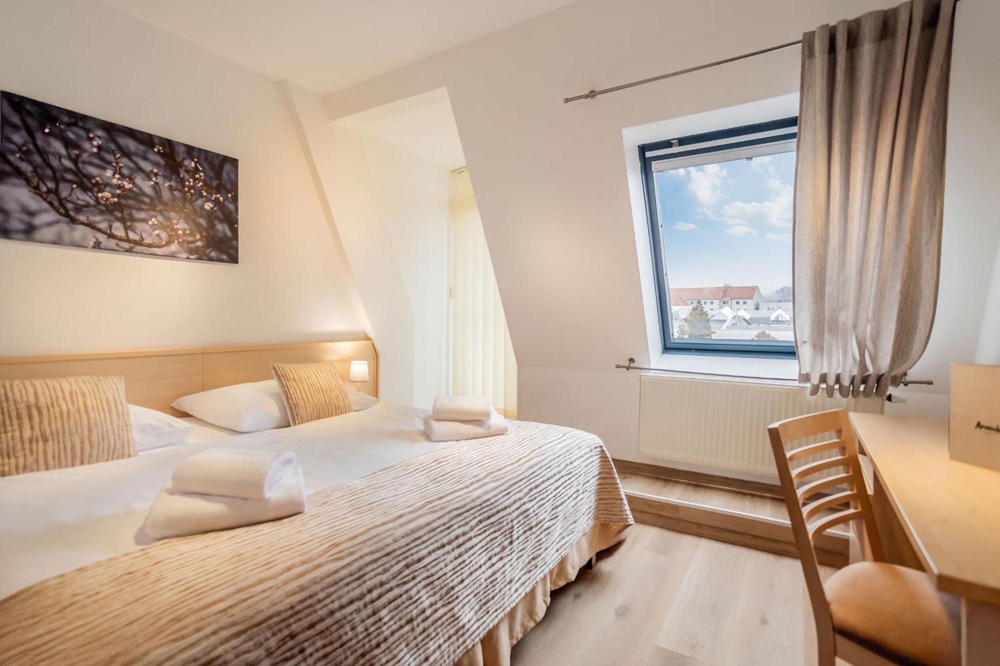 Wine Wellness Hotel Amande Hustopeče Εξωτερικό φωτογραφία