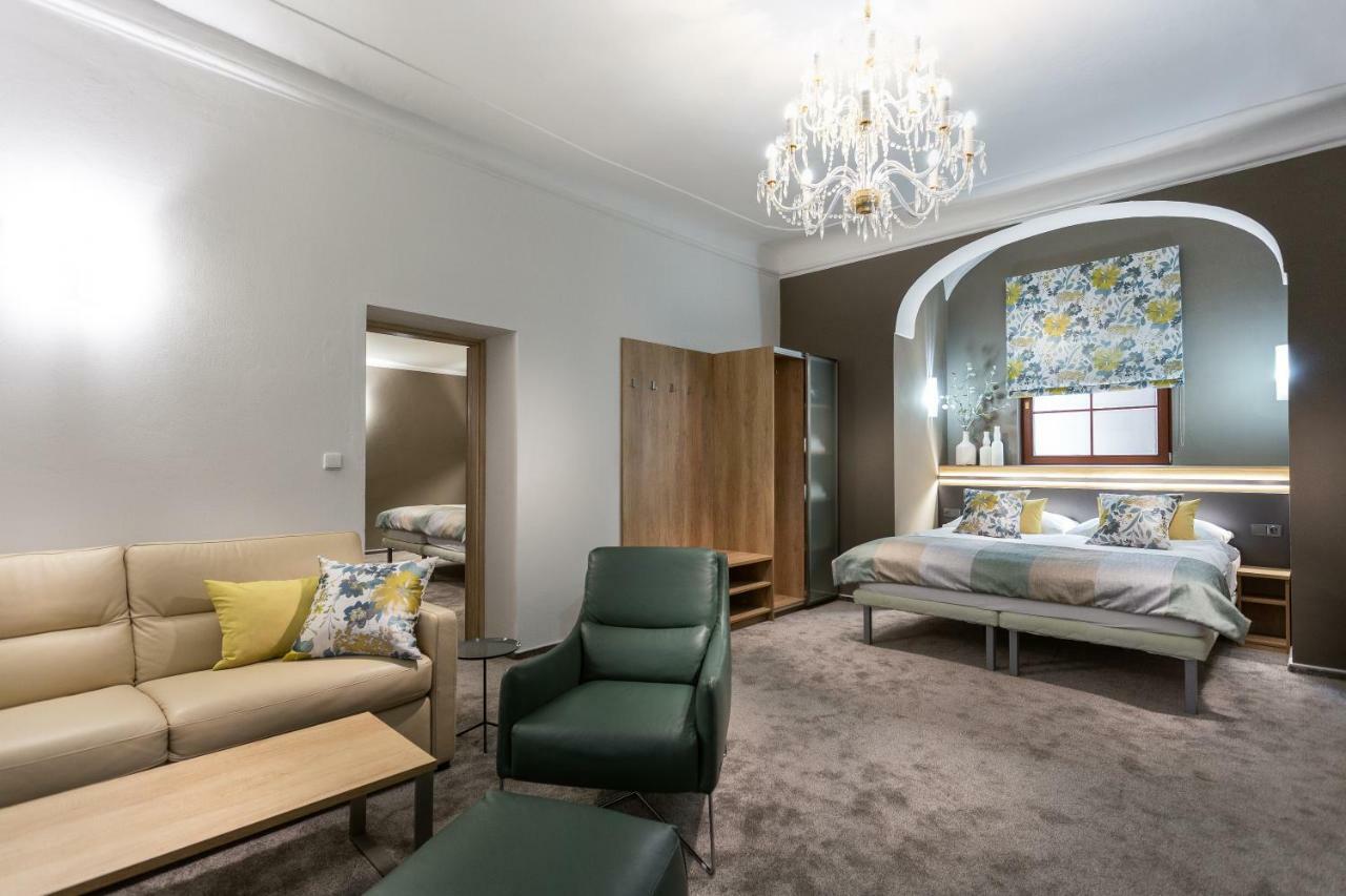 Wine Wellness Hotel Amande Hustopeče Εξωτερικό φωτογραφία